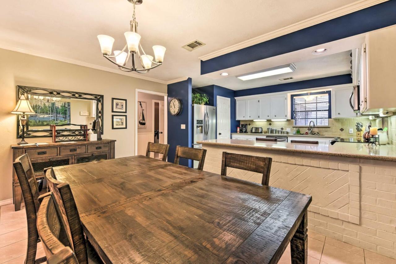 Quiet Lake Conroe Townhome With 2 Boat Slips! 윌리스 외부 사진