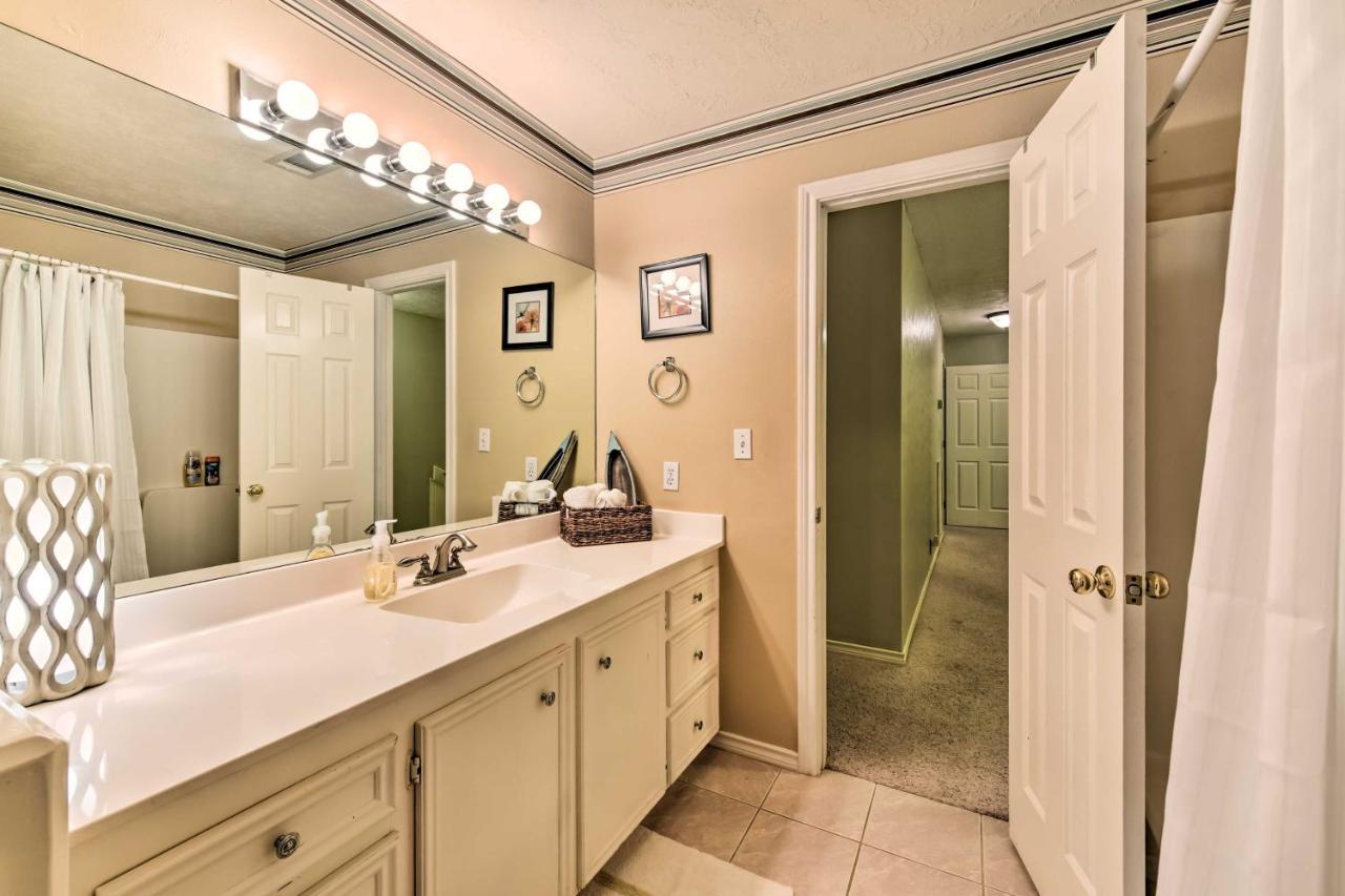 Quiet Lake Conroe Townhome With 2 Boat Slips! 윌리스 외부 사진
